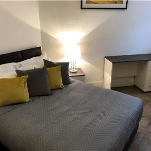 King Edward House Flat 1 Apartment
